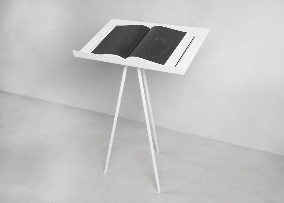T-Stand White