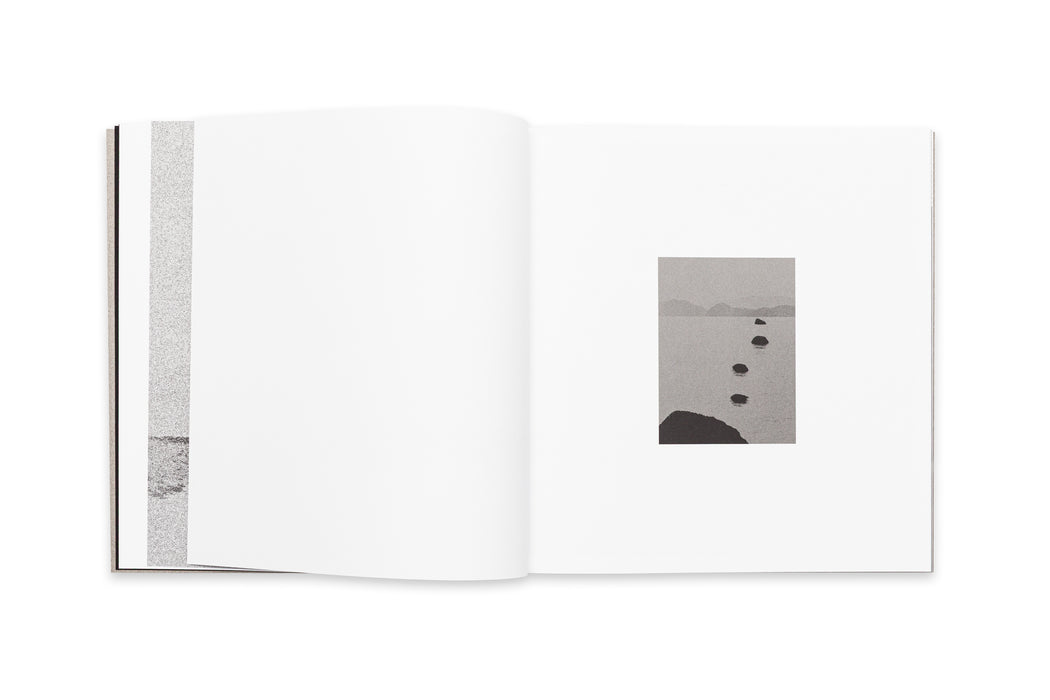 HENRO - spread 3