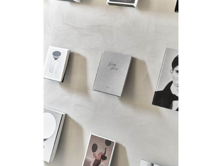 Wall Stand | Choose 2, 4 or 6